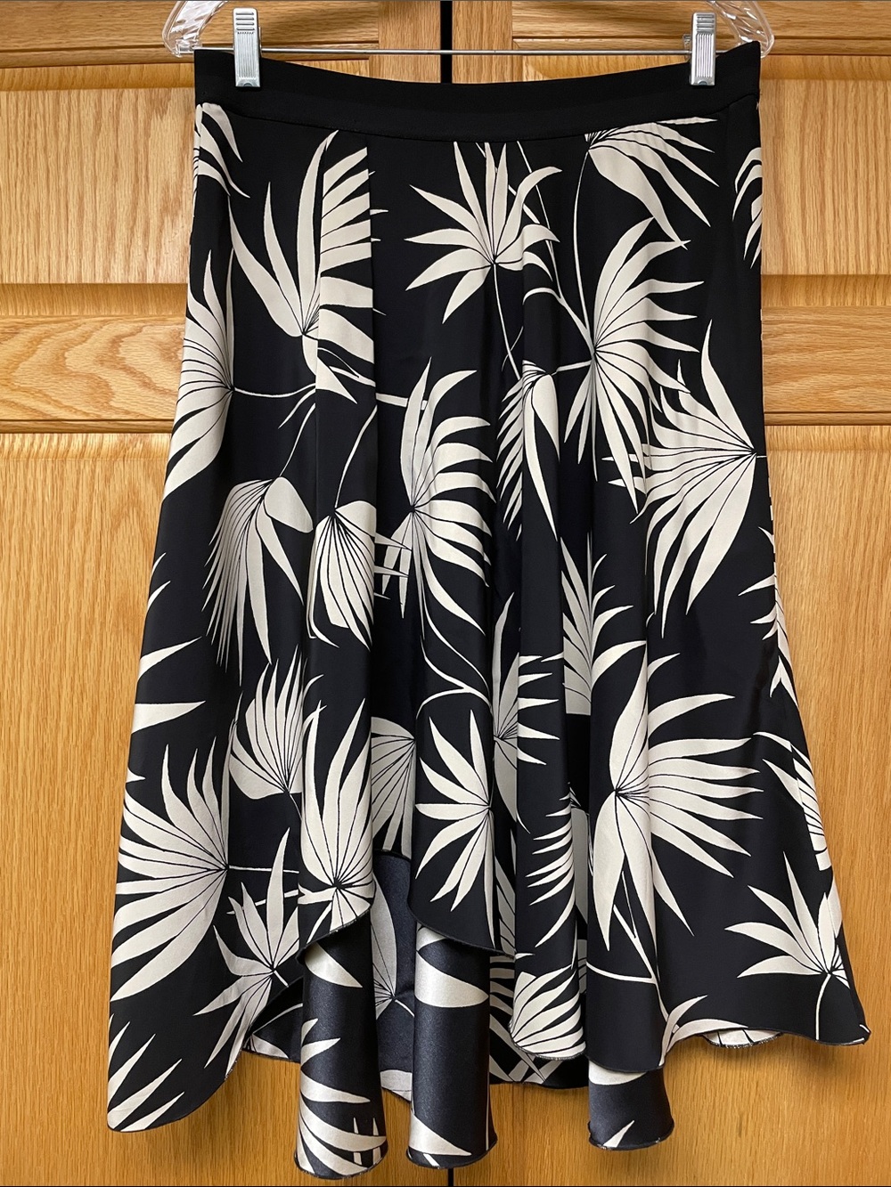 Tommy Bahama Silk Tropical Print Women's Skirt - Size Medium